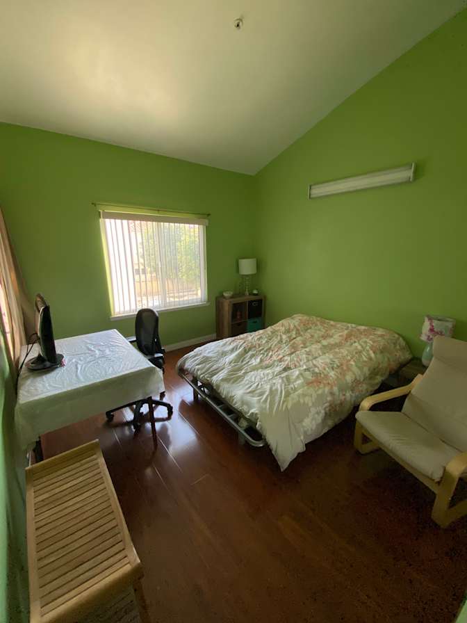 Alice's room