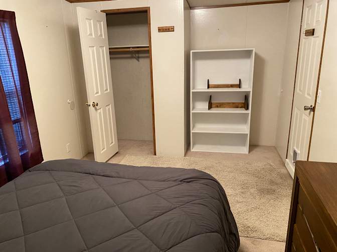 Greg's room