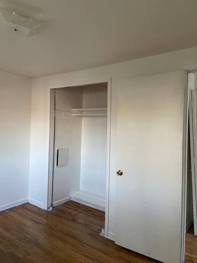 Jade's room