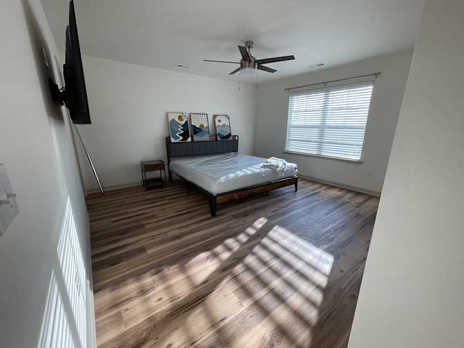 Carolina's room