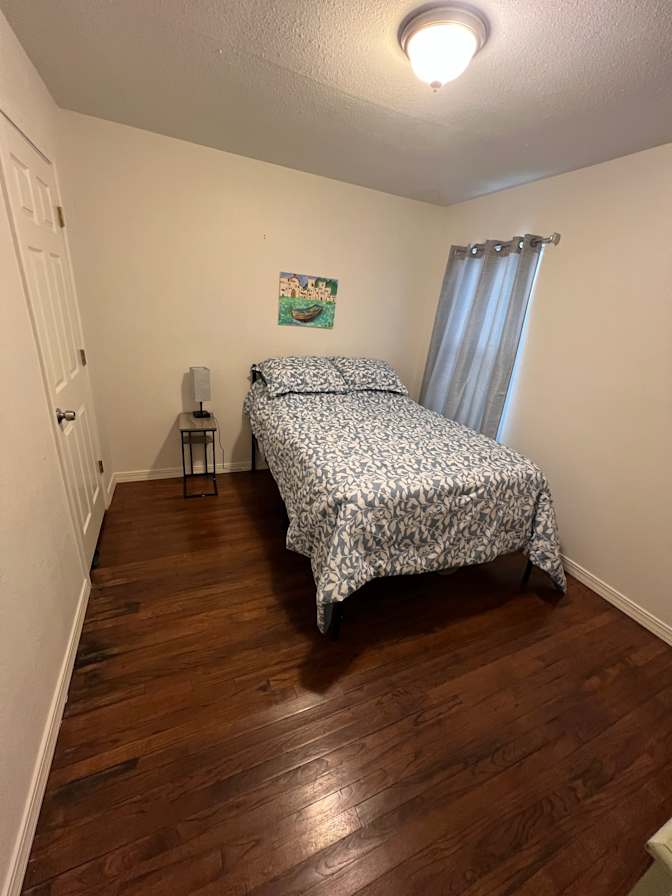 Eva's room