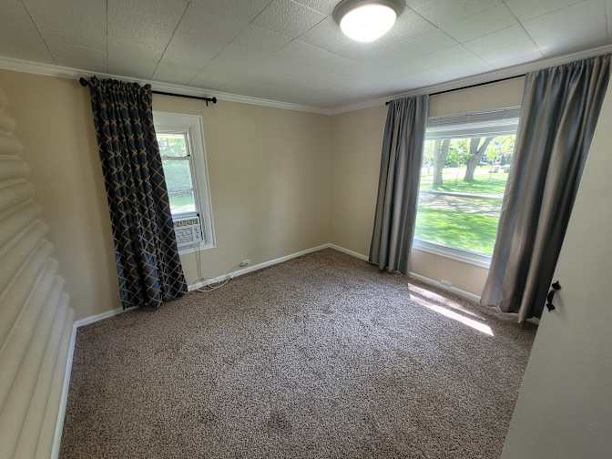 Neil Virani's room
