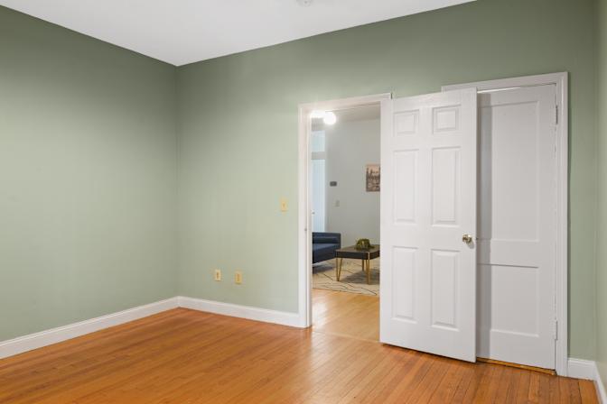 Sam June's room
