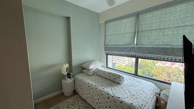 Tia's room