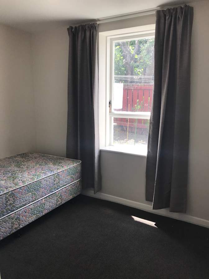 Conwae's room