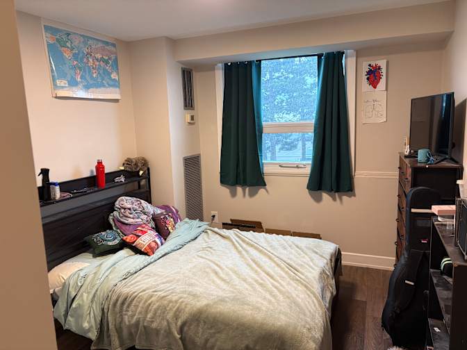 Kira's room