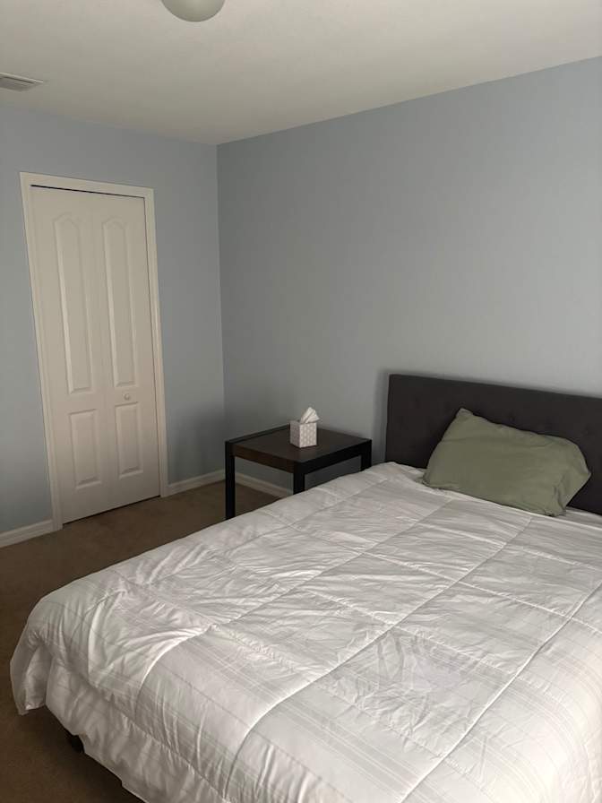 Latoya's room