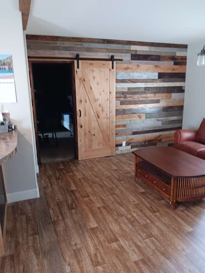 Gordon's room