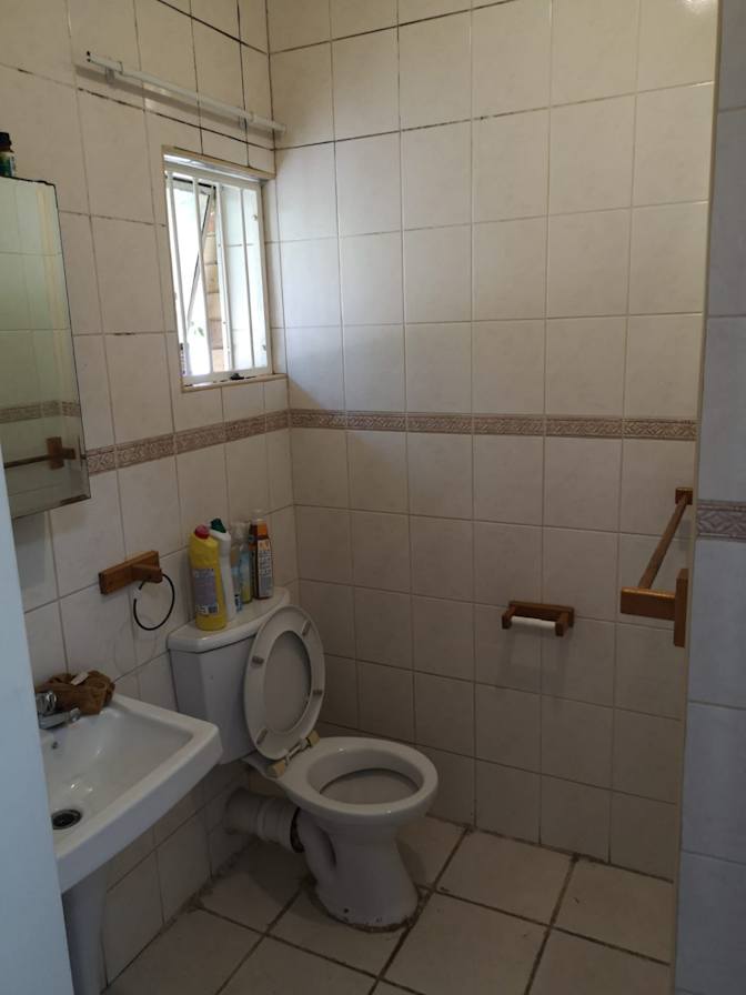 Kevine Yondo's room