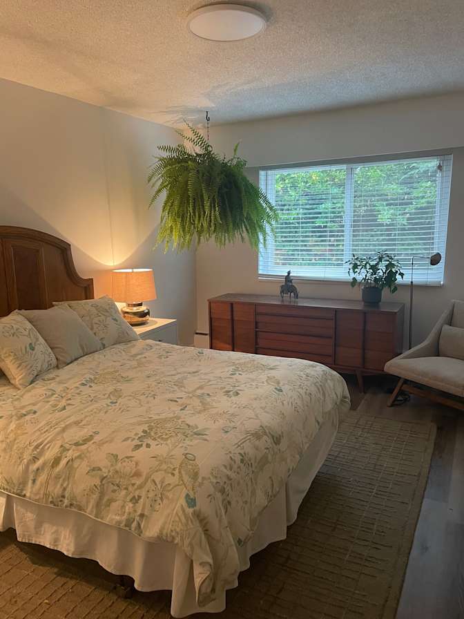 Anna's room