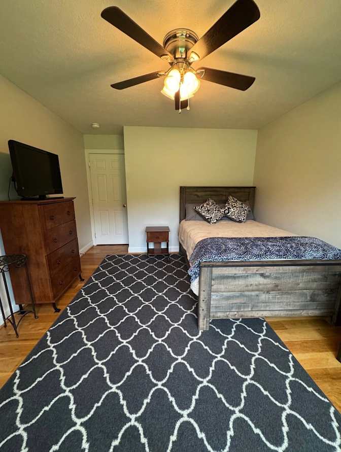 Kiki's room