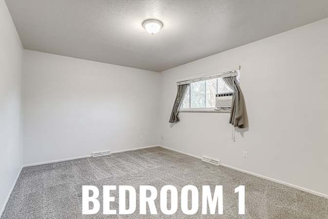 HomeCrew's room