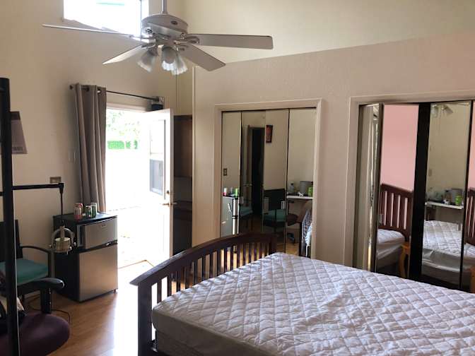 Rohtash's room