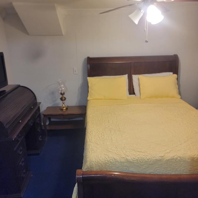 Darrell's room