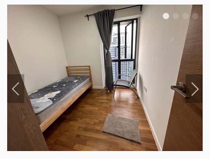 Stephanie's room