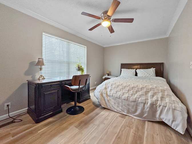 Dejuan's room