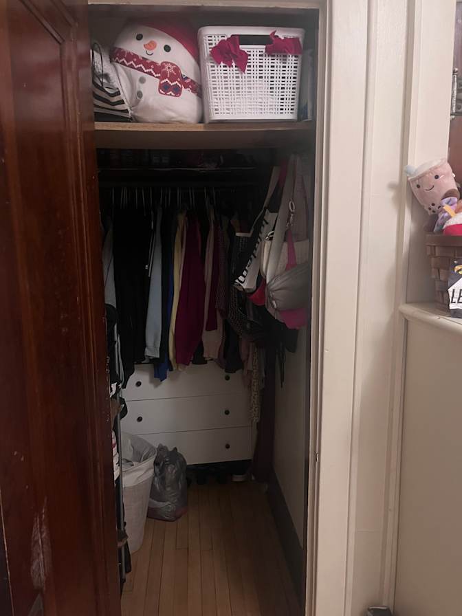 Nevia Levenhagen's room