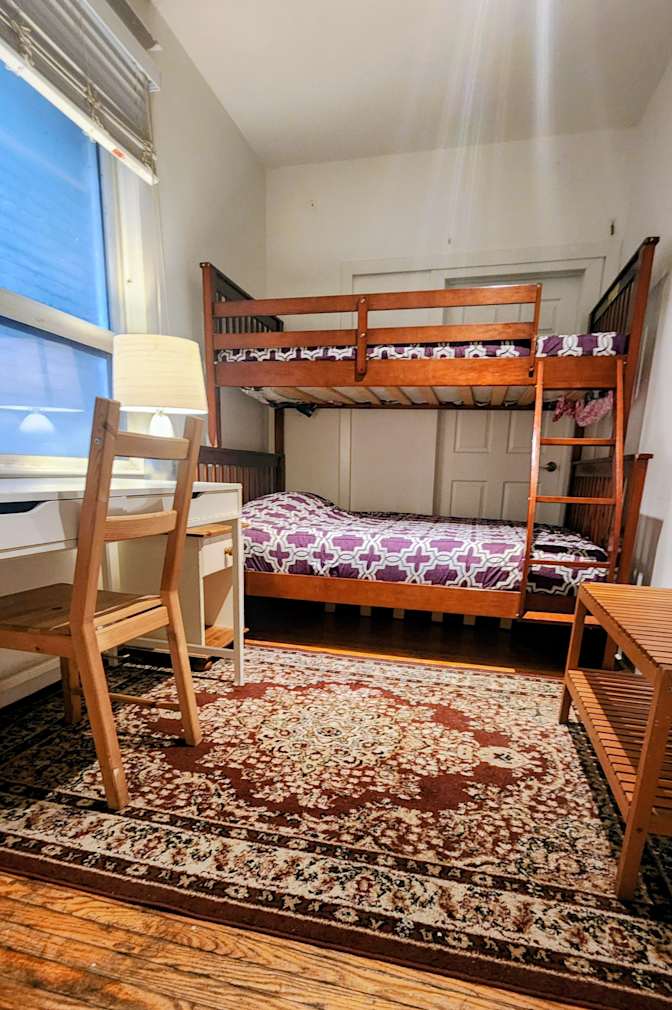Laure's room