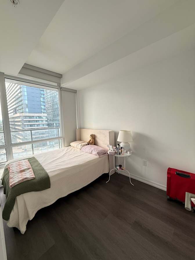 Veronica's room