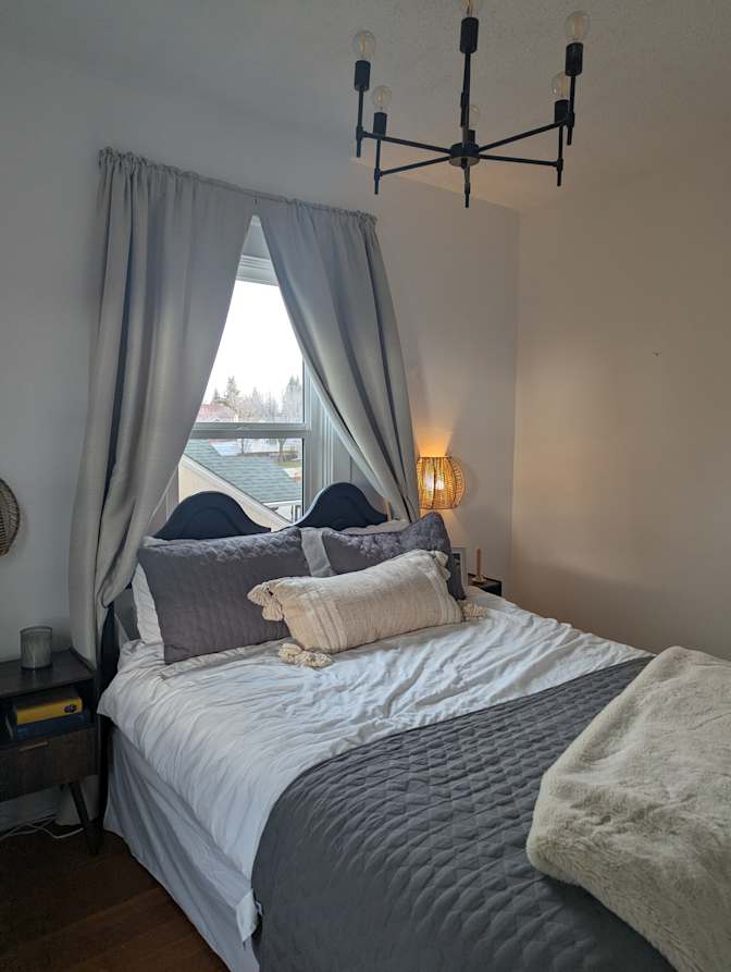 Samantha Brown's room