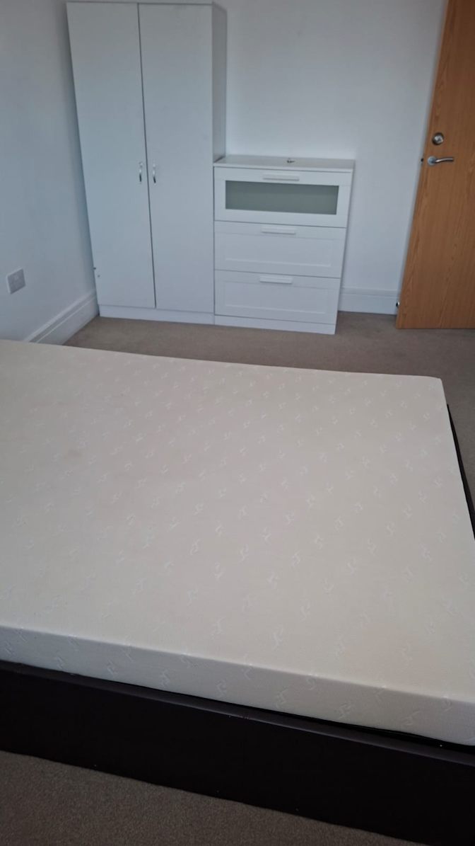 Gibbs's room