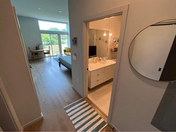 Alcove Rooms's room
