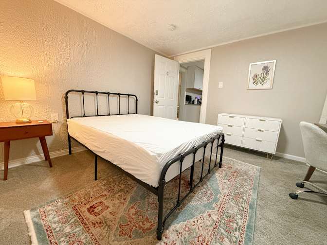 Jesey's room
