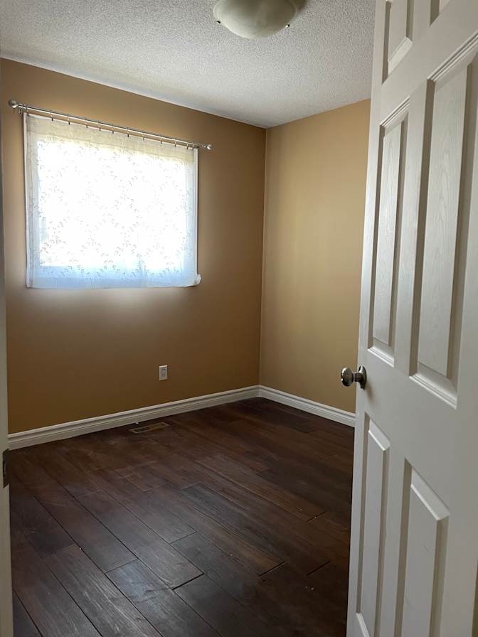 Gloria's room