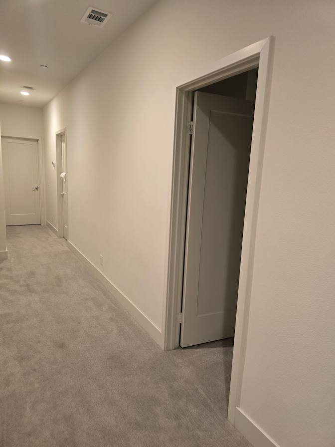 Chloe park's room