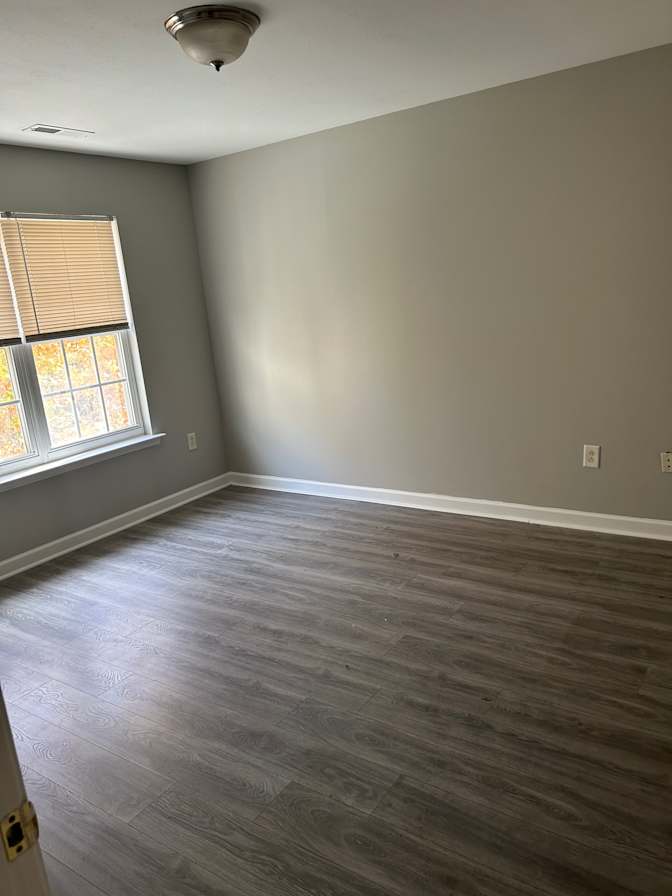 Alcove Rooms's room
