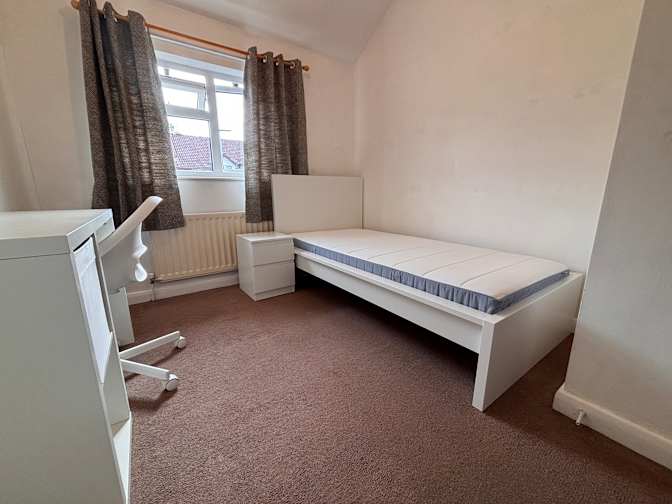 Debs's room