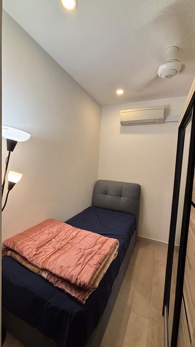 Nicholas Tan's room