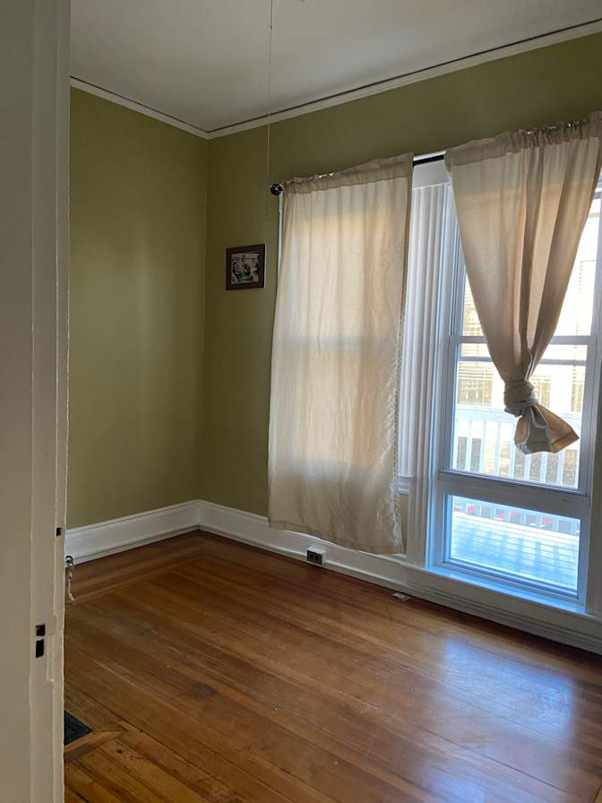 Victoria's room