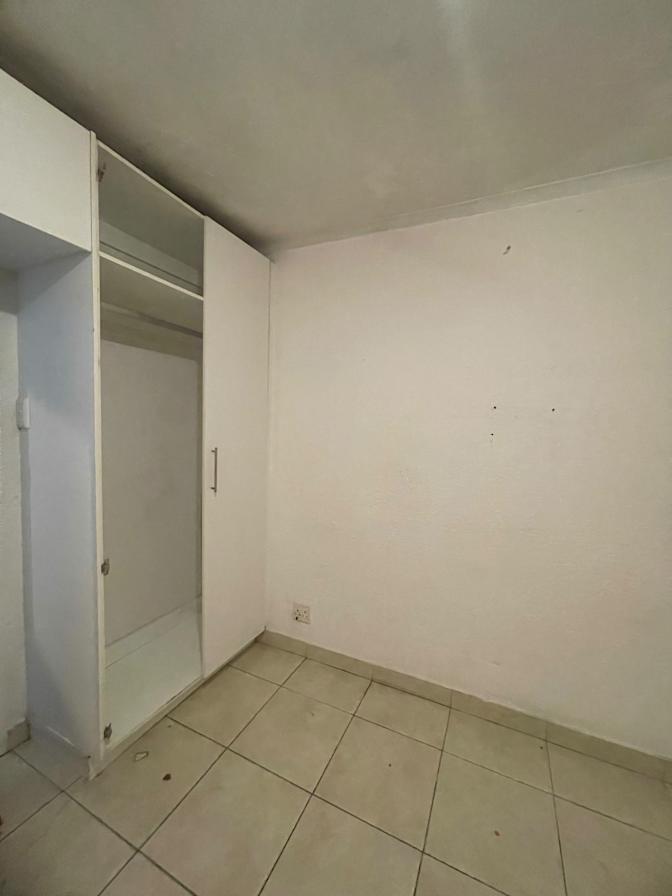 Zanele's room
