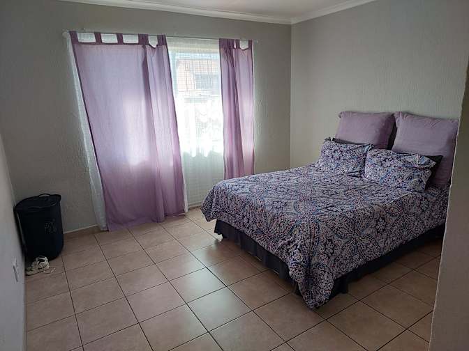 Nontobeko's room