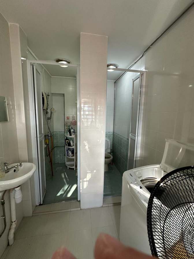 Teck Leck's room