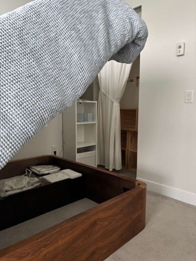 Caroline's room