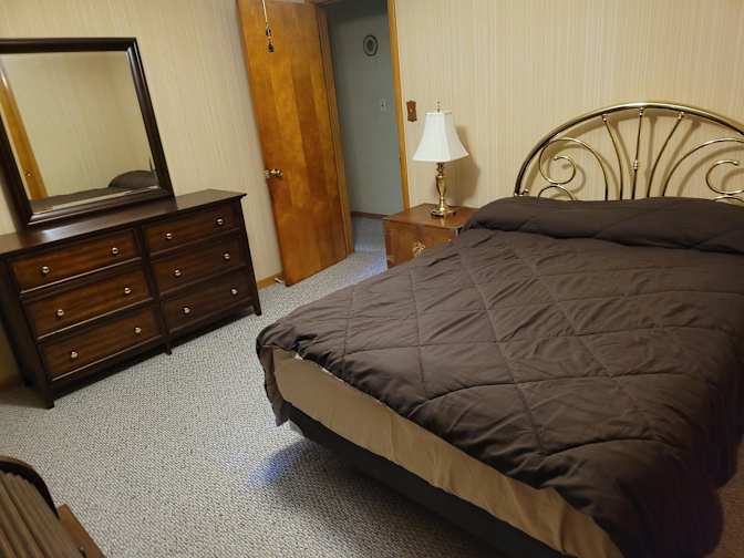 Rich's room