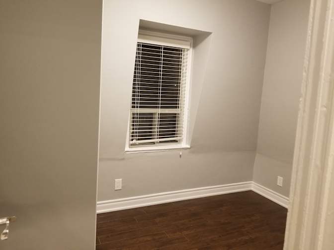 Daniel Neamtu's room