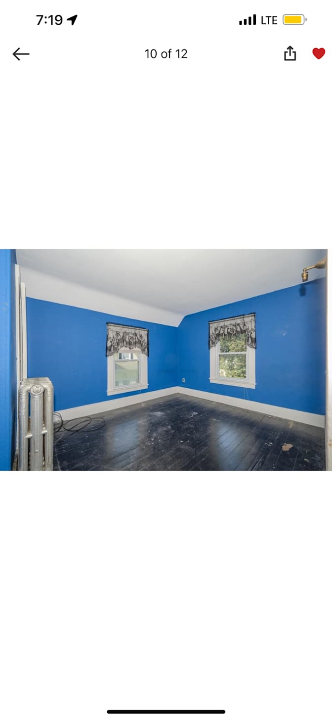Curtis's room