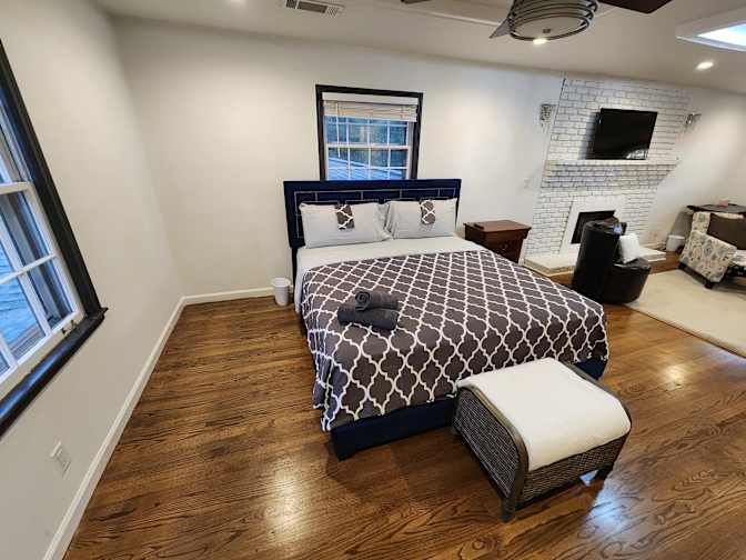 CL&C Property Management and Consulting's room