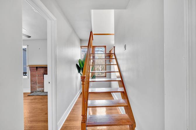 lifedoorrentals's room