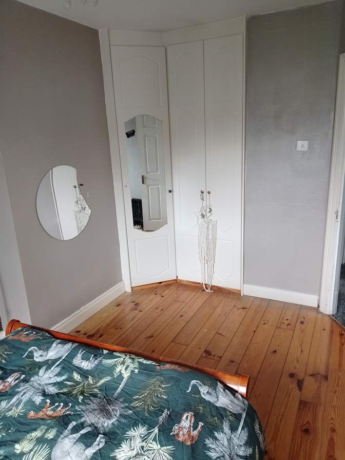 Declan Murray's room