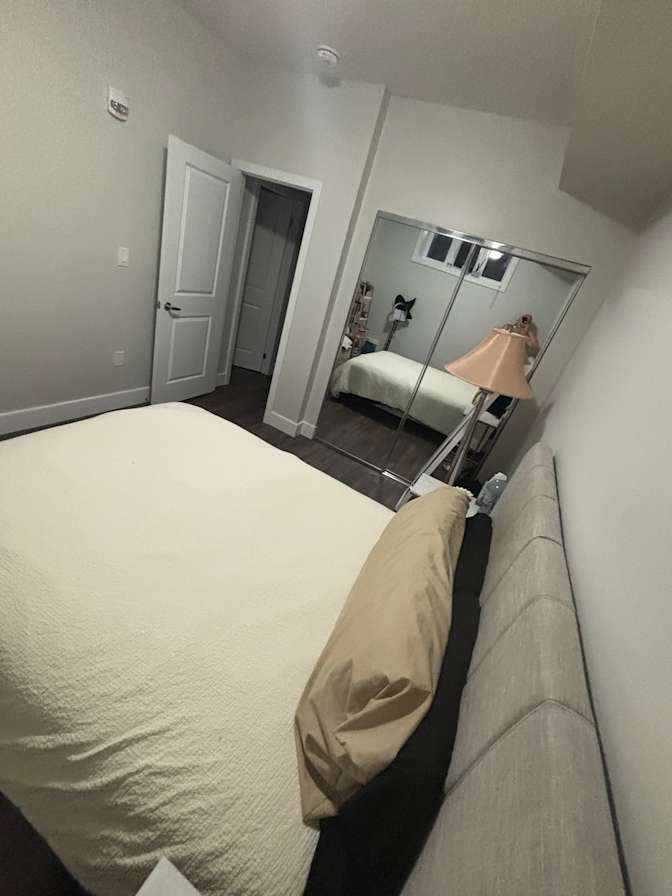 Veronika's room