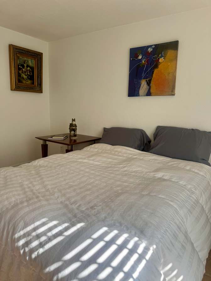 David Bueno's room