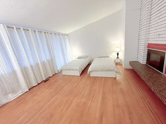Shirin's room