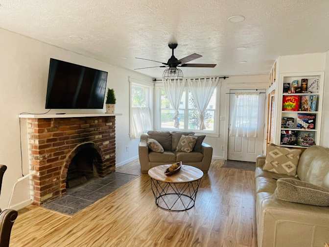 This cute home's room