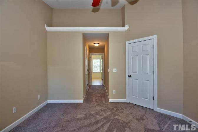 Alcove Rooms's room