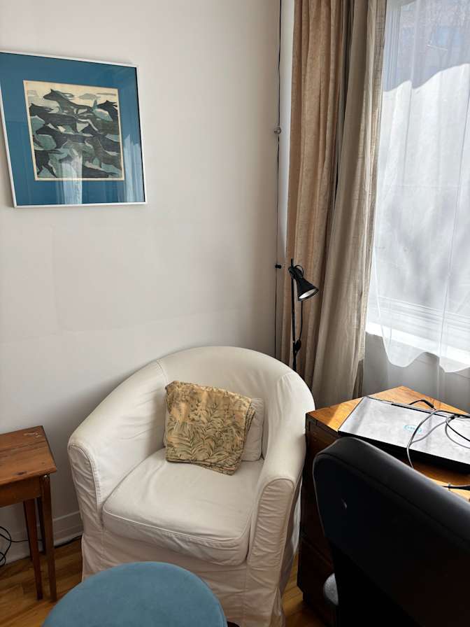 Alice's room