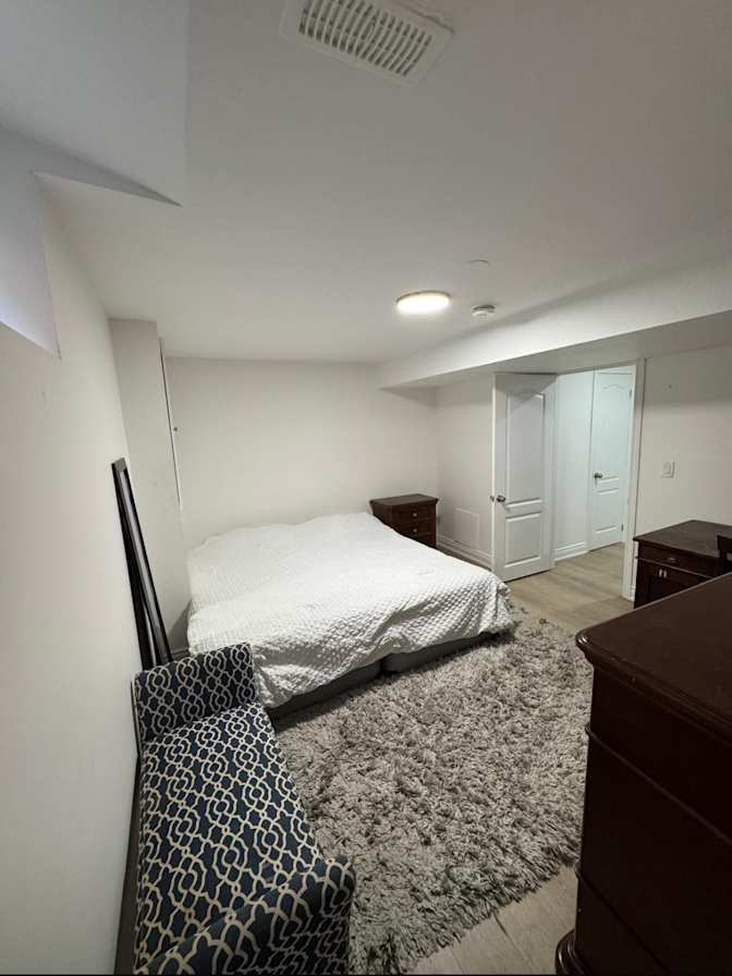 georgina peterson's room